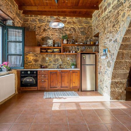 Orgon Farm Traditional Houses Apostoli Luaran gambar