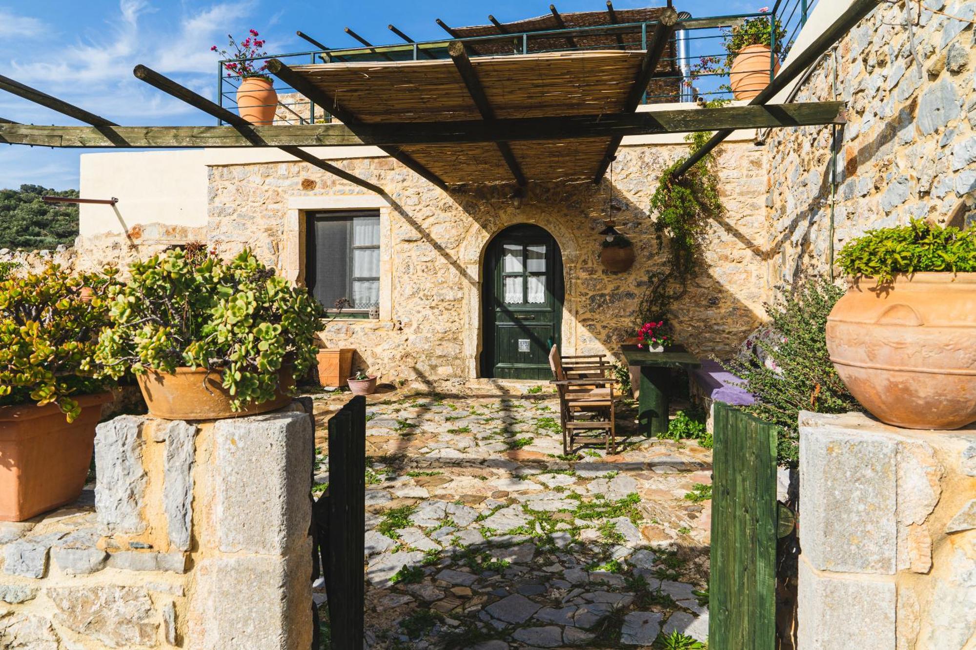 Orgon Farm Traditional Houses Apostoli Luaran gambar