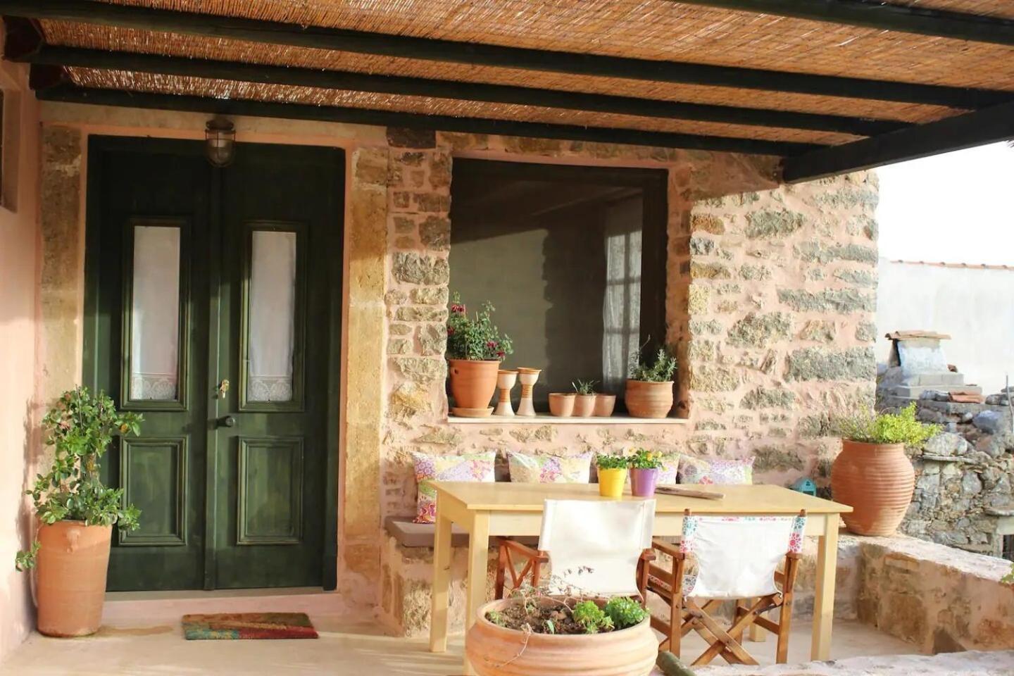 Orgon Farm Traditional Houses Apostoli Luaran gambar