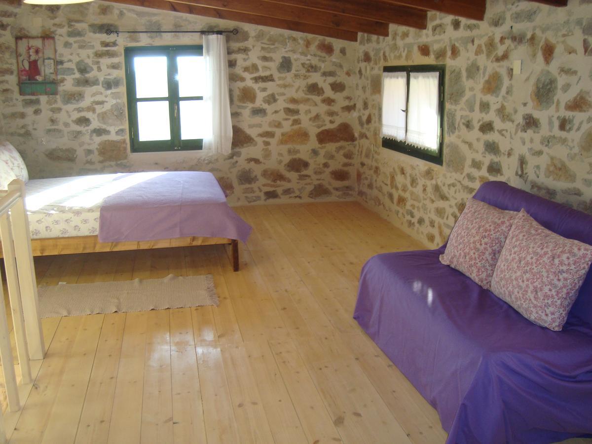 Orgon Farm Traditional Houses Apostoli Luaran gambar